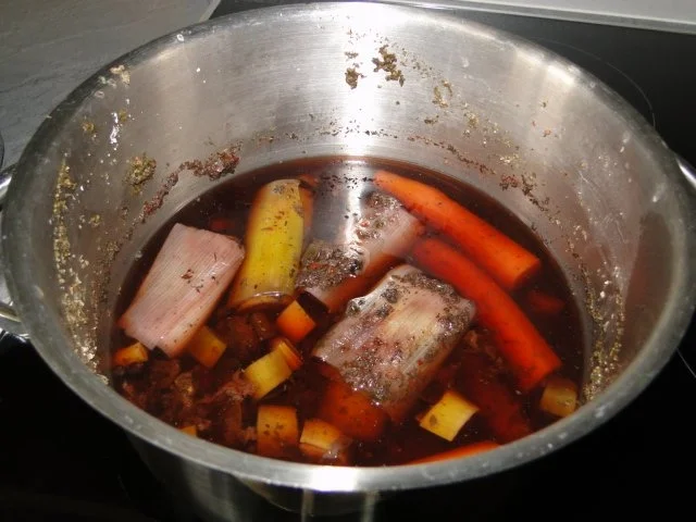 Rehunterschenkel in Rotwein - Rezept - Bild Nr. 9