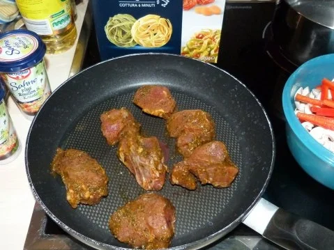 Rezept: Schweinemedaillons mit Tagliatelle Schweinemedaillons mit Tagliatelle - Rezept