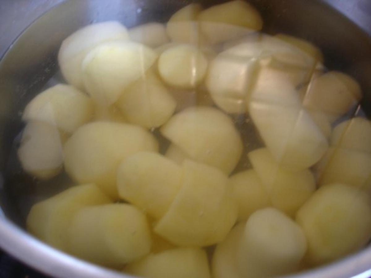 Kalbschnitzel mit Spargelspitzen und neuen Kartoffeln als Kartoffelpilze - Rezept - Bild Nr. 6