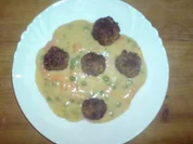 gemüsefrikassee mit kleinen bratklopsen - Rezept