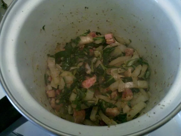 Geflügel: Wachteln mit schwarzem thailändischen Klebreis und Gorgonzola-Waldpilzsoße - Rezept - Bild Nr. 4