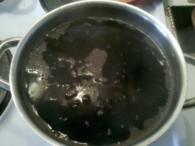 Geflügel: Wachteln mit schwarzem thailändischen Klebreis und Gorgonzola-Waldpilzsoße - Rezept - Bild Nr. 13