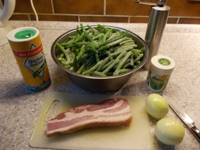 Rezept: Geschmorte Bohnen mit Dörrfleisch Bild Nr. 2 Geschmorte Bohnen mit Dörrfleisch - Rezept - Bild Nr. 2