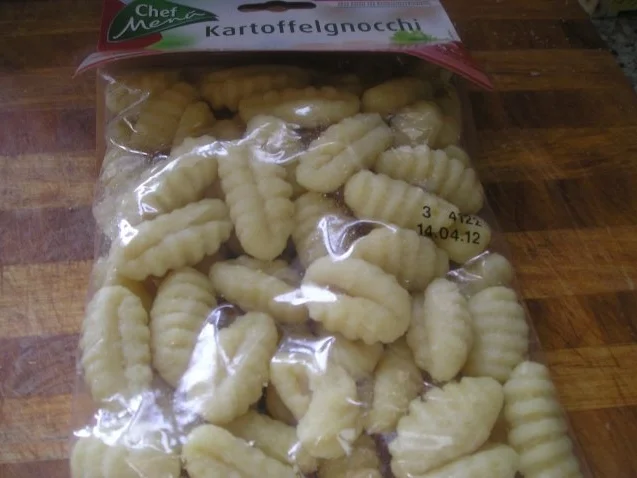 Gnocchi mit Gorgonzola-Schinken-Sauce - Rezept - Bild Nr. 6