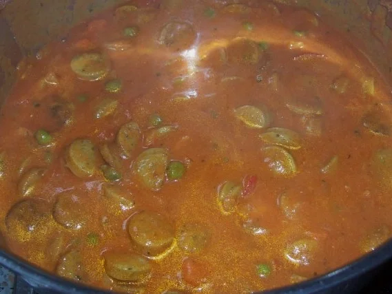 Rezept: Wurst-Gemüsepfanne mit Tomaten-Soße Bild Nr. 2 Wurst-Gemüsepfanne mit Tomaten-Soße - Rezept - Bild Nr. 2