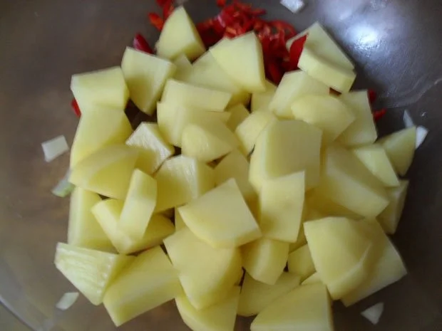 Rezept: Gulaschsuppe Bild Nr. 4 Gulaschsuppe - Rezept - Bild Nr. 4