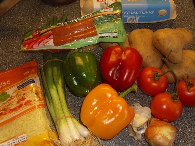 Rezept: Kartoffel-Paprika-Cabanossi-Pfanne Bild Nr. 2 Kartoffel-Paprika-Cabanossi-Pfanne - Rezept - Bild Nr. 2