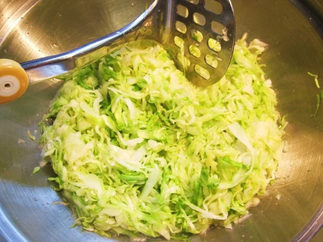 Krautsalat - ganz kurz gedünstet - Rezept