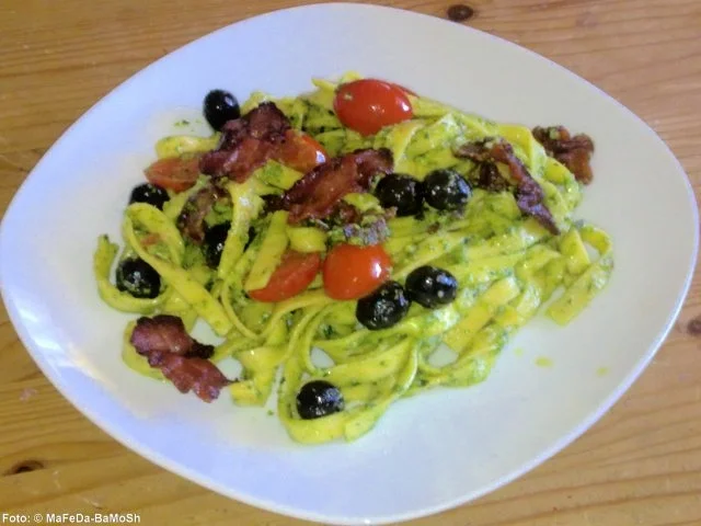 Fettuccine mit Bärlauchpesto - Rezept