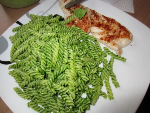 Rezept: Bärlauch-Pesto Bild Nr. 6 Bärlauch-Pesto - Rezept - Bild Nr. 6