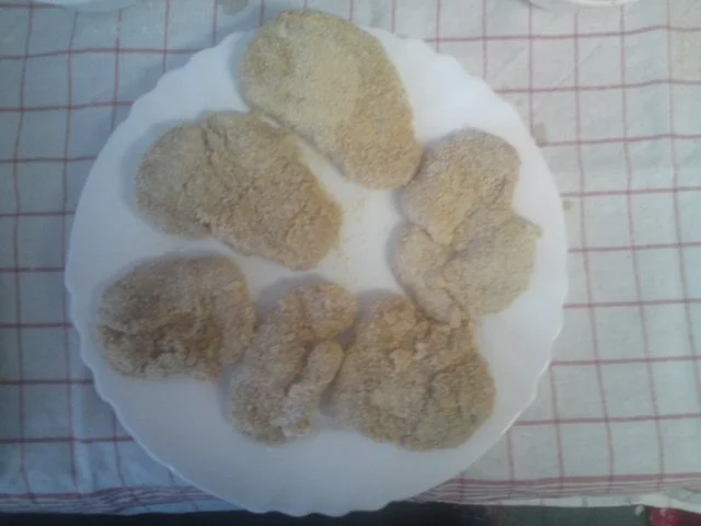 Rezept: Panierte Schweinemedaillons Bild Nr. 4 Panierte Schweinemedaillons - Rezept - Bild Nr. 4