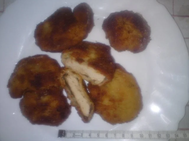 Rezept: Panierte Schweinemedaillons Bild Nr. 5 Panierte Schweinemedaillons - Rezept - Bild Nr. 5