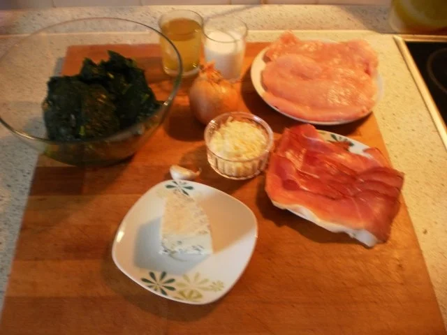 Rezept: Putenrolle auf Spinatbett Bild Nr. 2 Putenrolle auf Spinatbett - Rezept - Bild Nr. 2