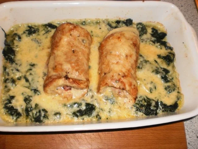 Rezept: Putenrolle auf Spinatbett Bild Nr. 12 Putenrolle auf Spinatbett - Rezept - Bild Nr. 12