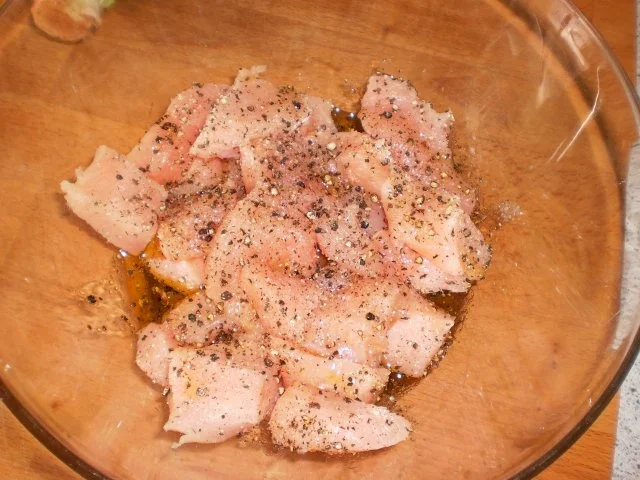 Fleischspieße mit würzigem Paprikadip - Rezept - Bild Nr. 3