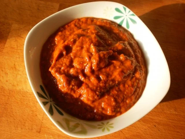 Fleischspieße mit würzigem Paprikadip - Rezept - Bild Nr. 11