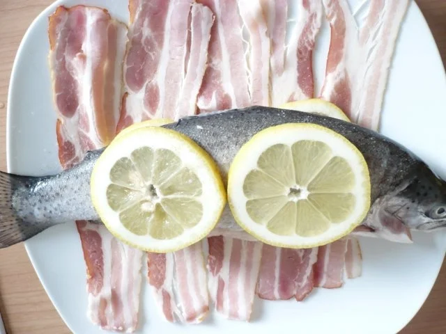 Rezept: Bacon - Forelle mit Zitrone Bild Nr. 4 Bacon - Forelle mit Zitrone - Rezept - Bild Nr. 4