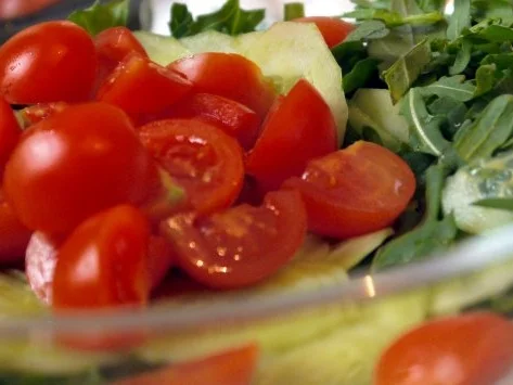 Rezept: Salat mit grünem Spargel und Geflügelleber Bild Nr. 6 Salat mit grünem Spargel und Geflügelleber - Rezept - Bild Nr. 6