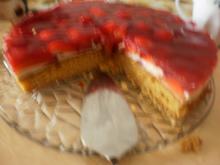 Erdbeer-Möhren-Kuchen - Rezept