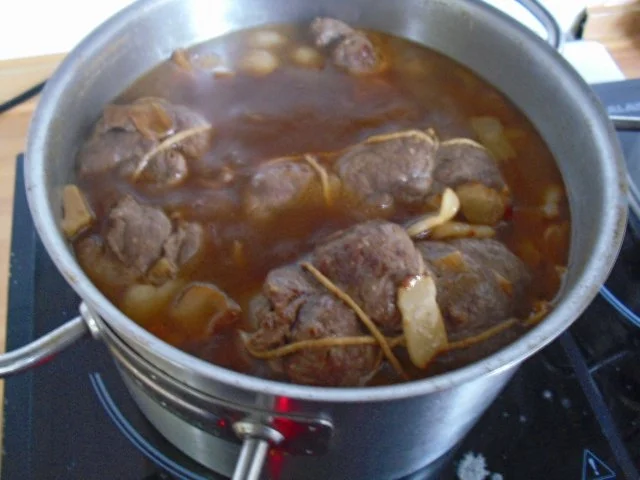 Rezept: Rouladen vom Ross Bild Nr. 7 Rouladen vom Ross - Rezept - Bild Nr. 7