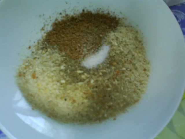 Kotelett's in knuspriger Nusspanade mit Kräuterkäsefüllung und Petersilienkartoffeln - Rezept - Bild Nr. 7