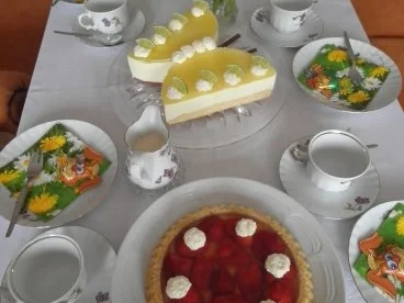 Kleine Erdbeertorte - Rezept - Bild Nr. 9