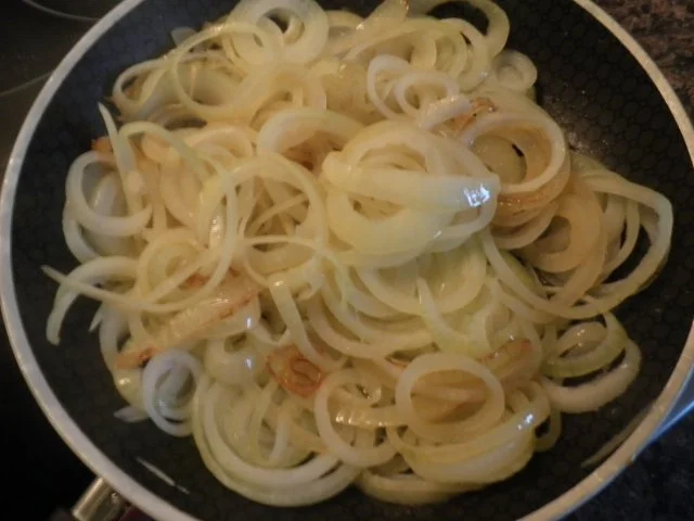 Zwiebelkuchen 4 - Rezept - Bild Nr. 2