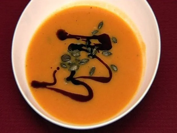 Rezept: Kürbis-Karottensuppe (Florian Fitz) Kürbis-Karottensuppe (Florian Fitz) - Rezept