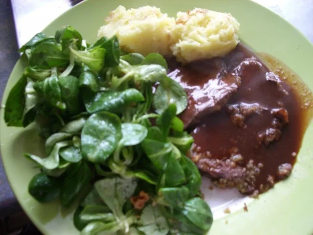 Rinderbraten mit Steinpilzkruste - Rezept