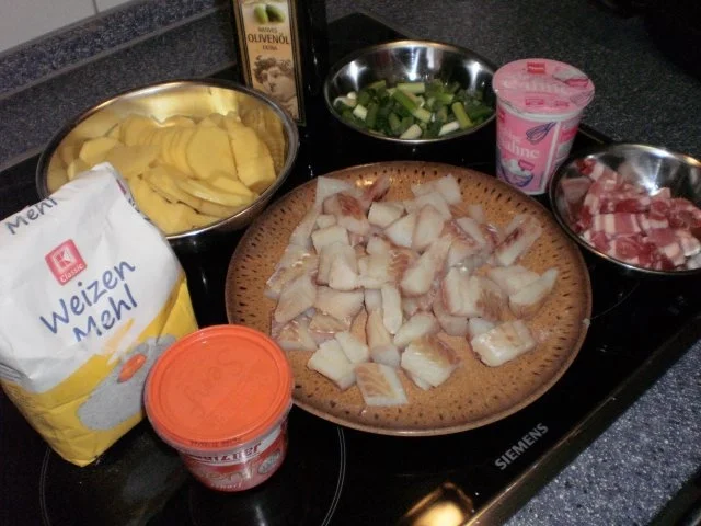 Rezept: Hamburger Pannfisch, mit Bratkartoffeln und Senfsoße Bild Nr. 2 Hamburger Pannfisch, mit Bratkartoffeln und Senfsoße - Rezept - Bild Nr. 2