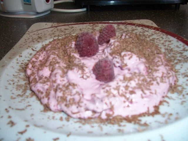 Himbeerquark mit Schokoraspel (es musste noch etwas Schnelles für heute Abend her...) - Rezept