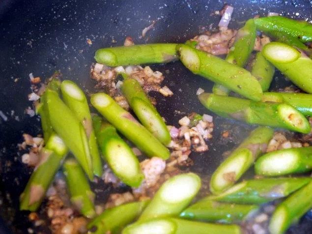 Gnocchi mit grünem Spargel und Hähnchen - Rezept - Bild Nr. 9