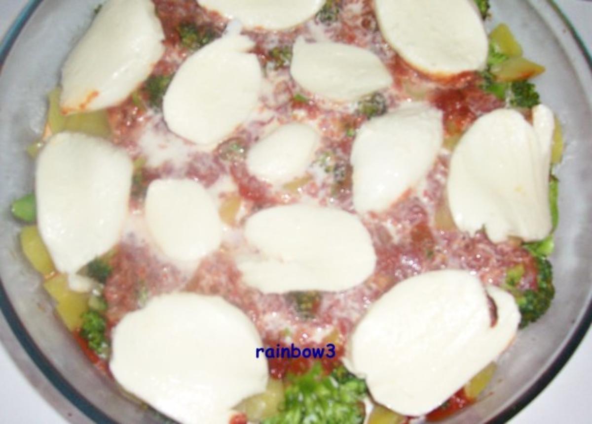Auflauf: Broccoli-Kartoffel-Auflauf mit Tomatensugo - Rezept - Bild Nr. 6