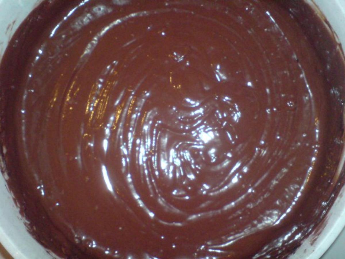 zergeht auf der zunge-schokoladenkuchen - Rezept - Bild Nr. 2