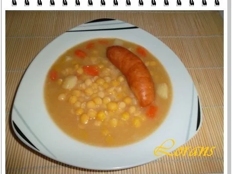 Erbseneintopf aus Eisbeinbrühe und Würstchen - Rezept - Bild Nr. 8