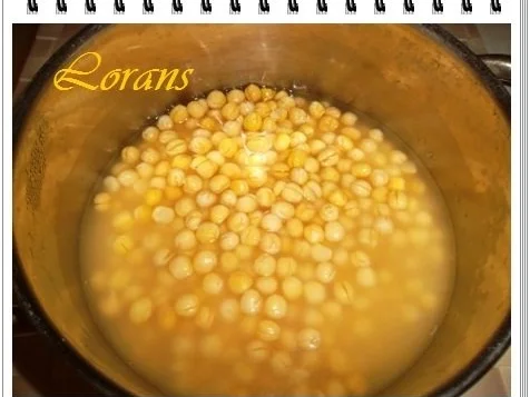 Erbseneintopf aus Eisbeinbrühe und Würstchen - Rezept - Bild Nr. 3