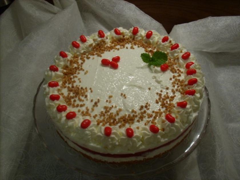 Marmorierte Rhabarber Torte mit Joghurt Quarksahne - schnell &amp; einfach ...