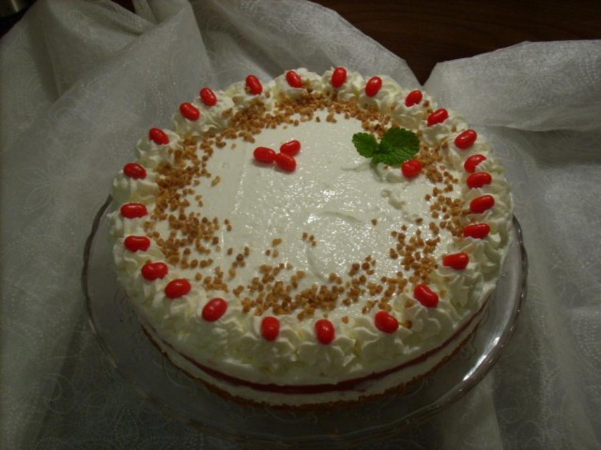 Bilder für Marmorierte Rhabarber-Torte mit Joghurt-Quarksahne - Rezept