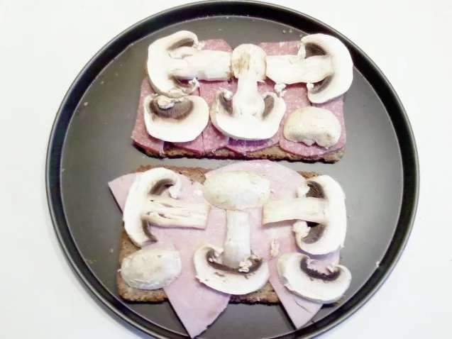 Rezept: Abendbrot: Überbackenes Brot Bild Nr. 4 Abendbrot: Überbackenes Brot - Rezept - Bild Nr. 4