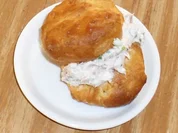 Rezept: Windbeutel mit Thunfischcreme Windbeutel mit Thunfischcreme - Rezept