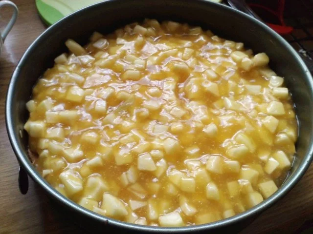 Baisertorte mit Kirschen - Rezept - Bild Nr. 4