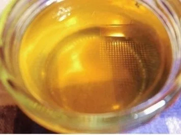 Rezept: Sirup aus Löwenzahn-Blüten Sirup aus Löwenzahn-Blüten - Rezept