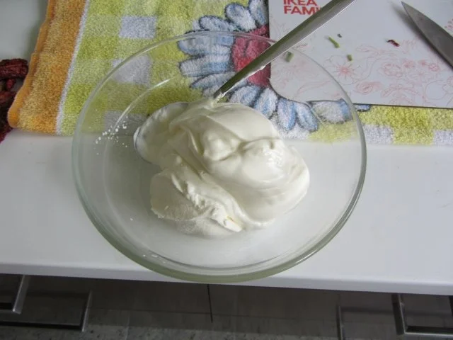 Rezept: Schmand mit Tomaten.. Dip Bild Nr. 6 Schmand mit Tomaten.. Dip - Rezept - Bild Nr. 6