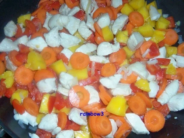 Rezept: Kochen: Asiatische Hähnchenpfanne Bild Nr. 5 Kochen: Asiatische Hähnchenpfanne - Rezept - Bild Nr. 5