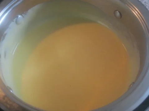 Wildkräuterhollandaise mit frischem Spargel - Rezept - Bild Nr. 2