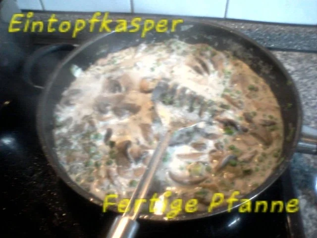 Champignon - Erbsen - Pfanne a´la Jörg mit Hähnchenbrustfilet und Reis - Rezept - Bild Nr. 5