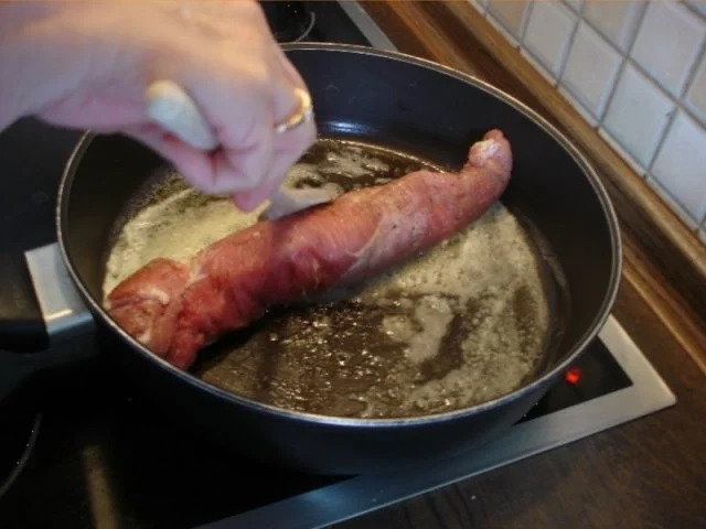 Schweinefilet im Blätterteig mit Champignonsauce und Kartoffelpilzen - Rezept - Bild Nr. 4
