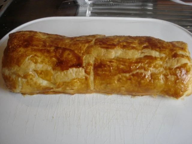 Schweinefilet im Blätterteig mit Champignonsauce und Kartoffelpilzen - Rezept - Bild Nr. 16