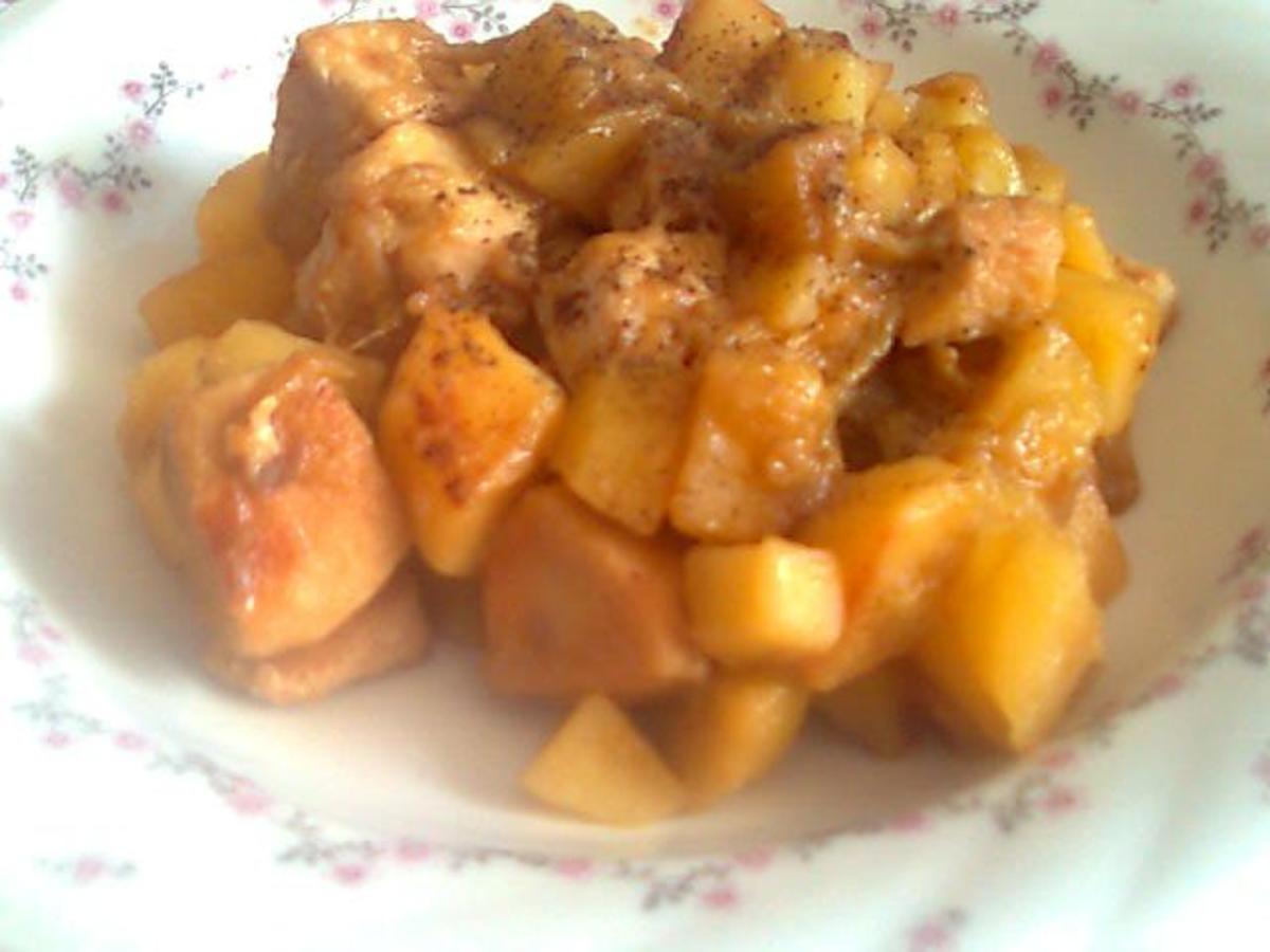 Rhabarber-Kartoffel-Ragou mit Hähnchenbrustfilet - Rezept - Bild Nr. 2