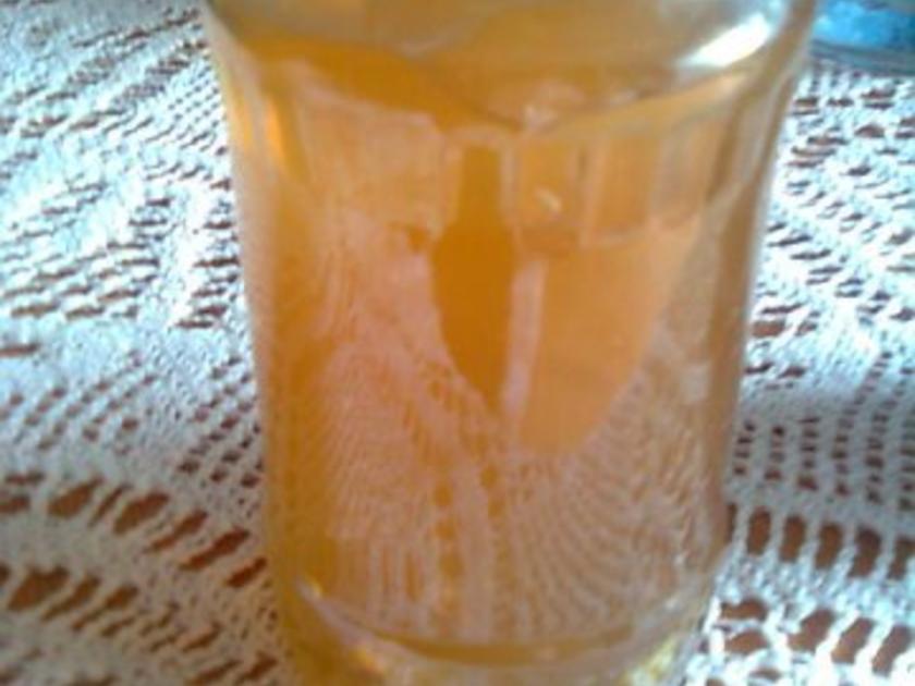 Zitronengelee mit Amaretto - einfach - 201 kcal/100g